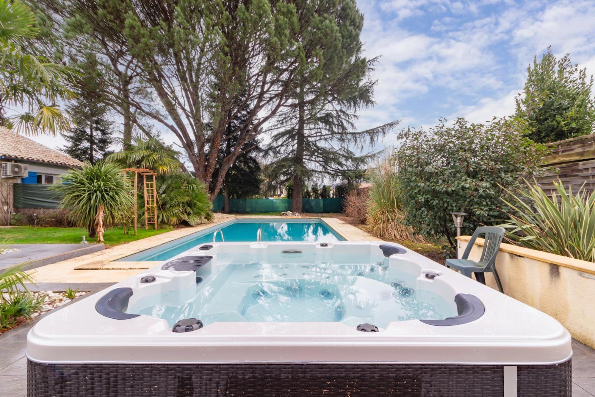 Villa & Spa-Sauna-Piscine-Massages Du "Nirvana Vivant" ビアール・シュル・セール エクステリア 写真